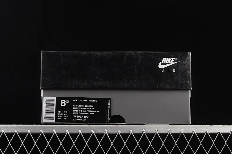 All categories Air Jordan Jordan series basketball shoes Air Jordan 11 F version Air Jordan 11Concord aj11 Concord black and white replica basketball shoes 378037-100